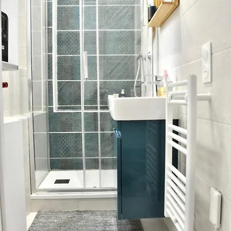 Charming Near Montmartre Apartment